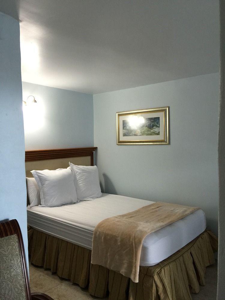 Rhumcay Beach Resort And Grille Fort Pierce Exteriör bild