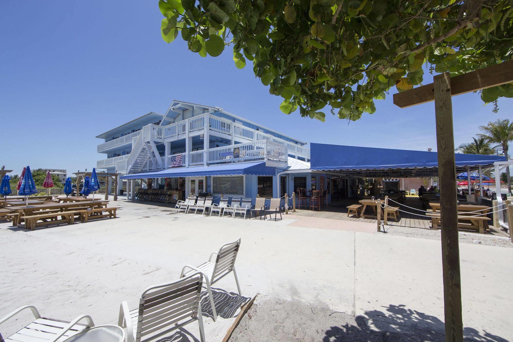 Rhumcay Beach Resort And Grille Fort Pierce Exteriör bild